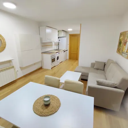 Gredosrentals - Apartamento Burguillo
